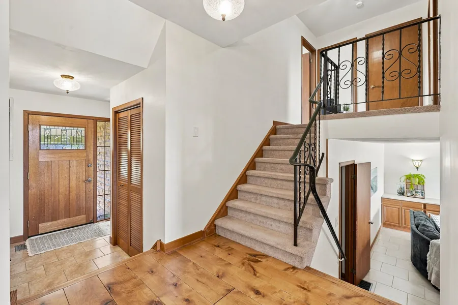 Foyer and Stairs — 36 Kensington Crescent, Belleville