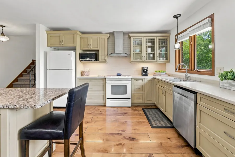 Kitchen - Island and Stairs — 36 Kensington Crescent, Belleville