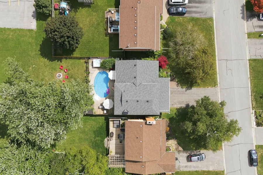 Aerial - Overhead Lot — 36 Kensington Crescent, Belleville